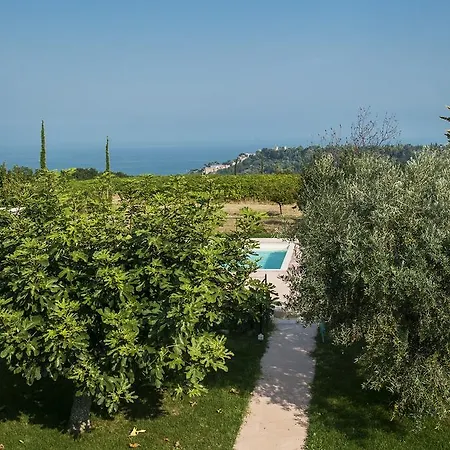 Βίλα Marchetti *